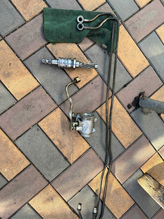 Гидроусилитель ВАЗ 2110 приора десятка, крепление ГУР