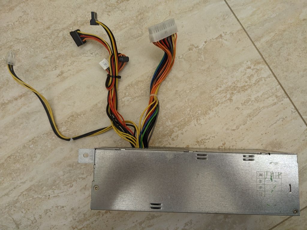 Блок живлення FUJITSU NPS-250MB A 250 W