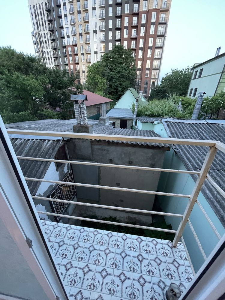 Посуточно Аркадия 5 мин пешком,7 стануия Большого Фонтана