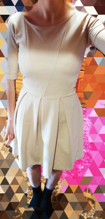 Vestido Stradivarius, costas abertas, M