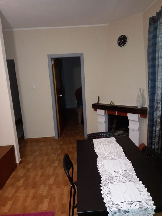 Aluga se t2  na vila da Vieira