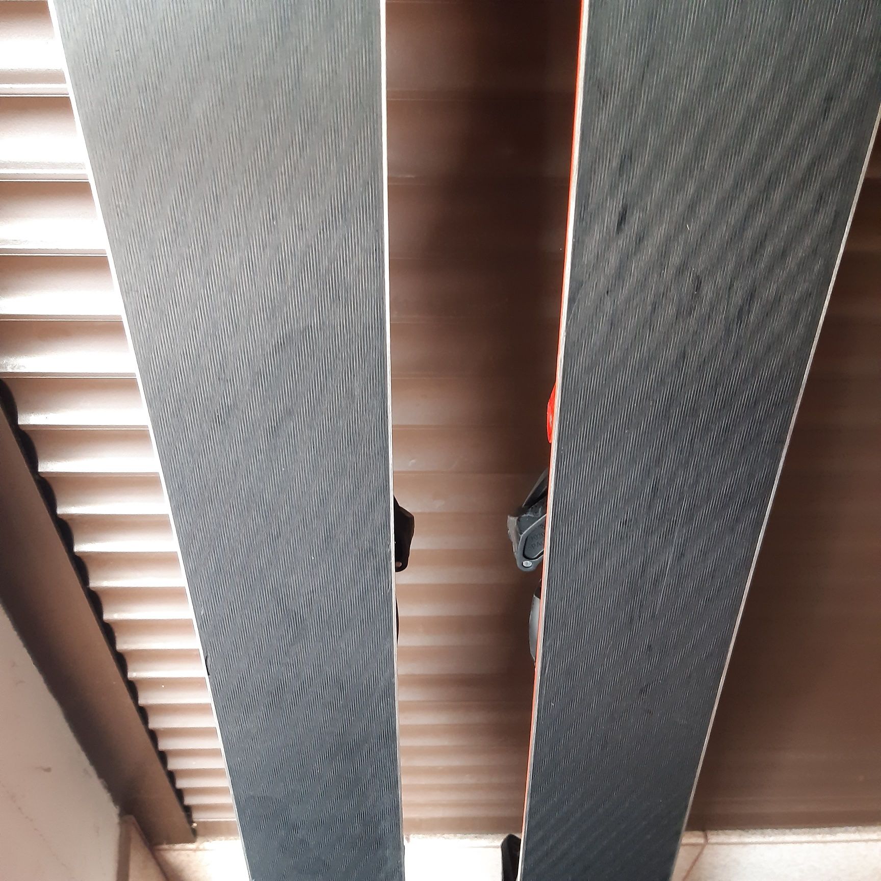 narty Atomic Redster S8 Revoshock 163cm