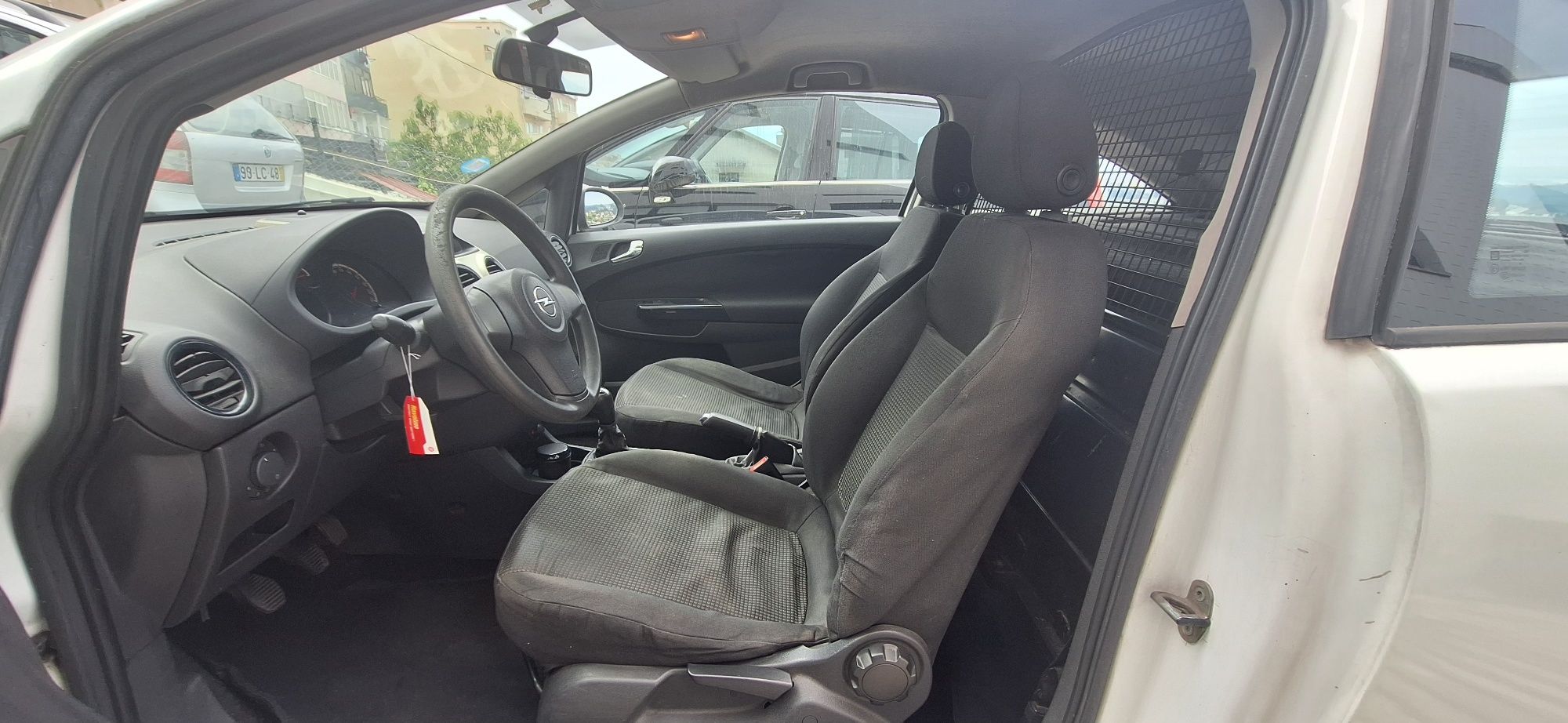 Opel corsa 1.3 cdti