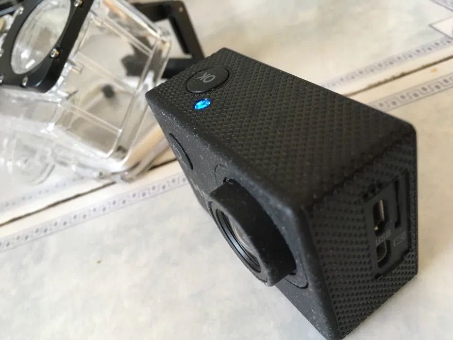 Action Camera Full HD tipo GoPro + acessorio
