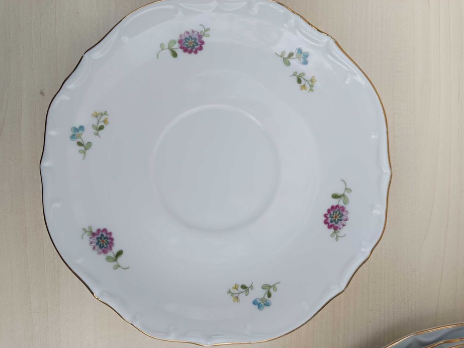 Столовий набір тарілок, неповний сервіз made in Japan