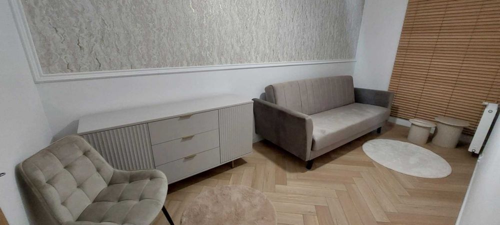Wynajmę mieszkanie Zamość Fabryczna 3A Parter  48 m2  3 pokoje