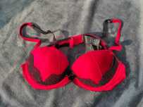 534. Czerwony biustonosz Limited Collection push-up r. 36A