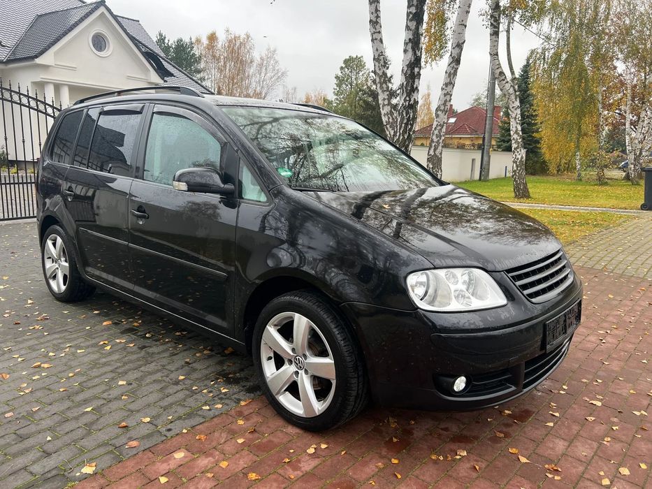 Volkswagen Touran 1.6MPI  7 osobowy