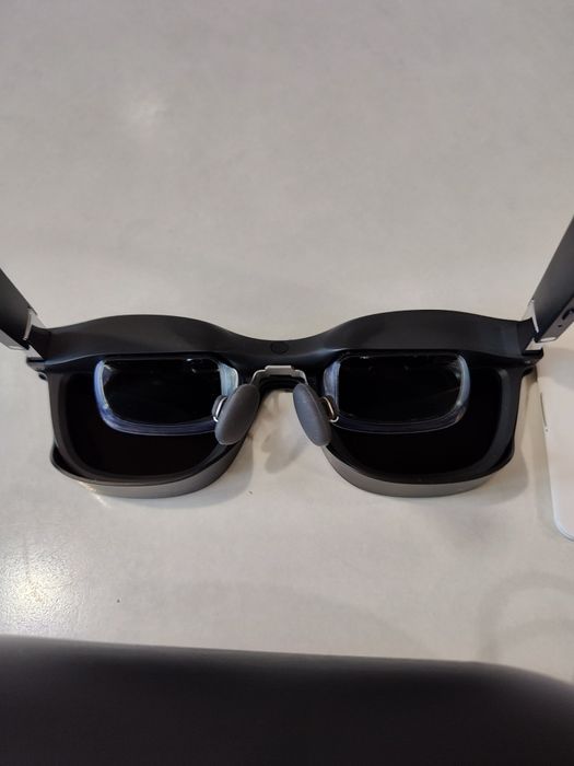 Окуляри віртуальної реальності XREAL Air 2