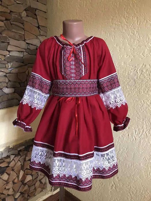 Вишиванка сукня для дівчинки,натуральна тканина .