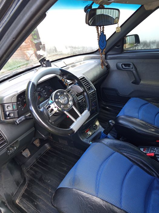 ВАЗ 2110 ; 1,6Дв; 16 клапанов.