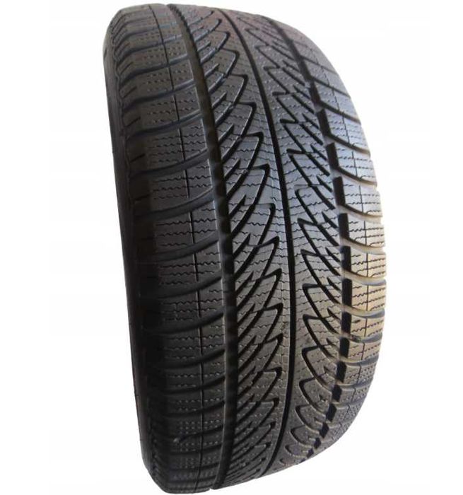 Goodyear UltraGrip 8 Performance 285/45 R20 112V 7.5mm 2022