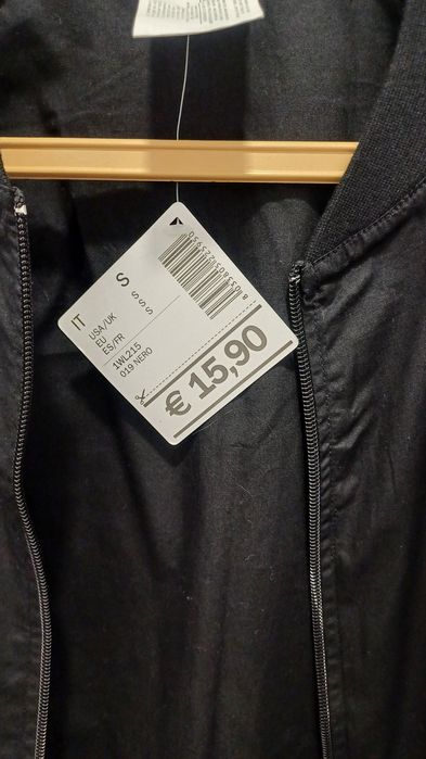 Casaco preto calzedonia (novo)-S