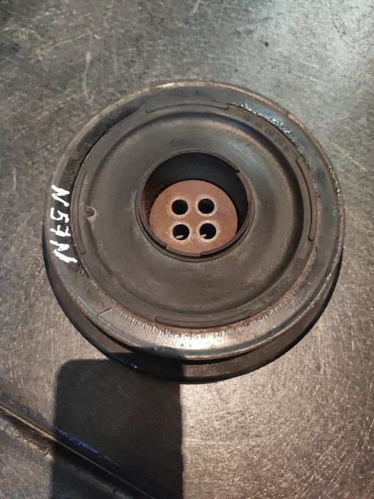 Демпфер крутильных колебаний двигатель BMW N57N