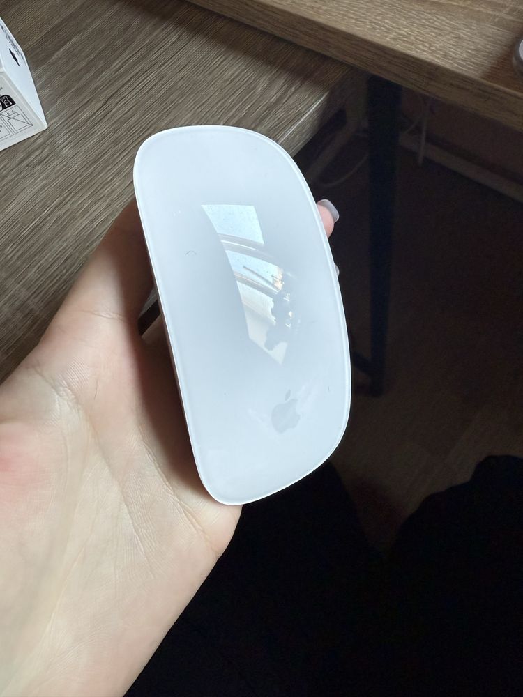 Мишка Apple Magic mouse