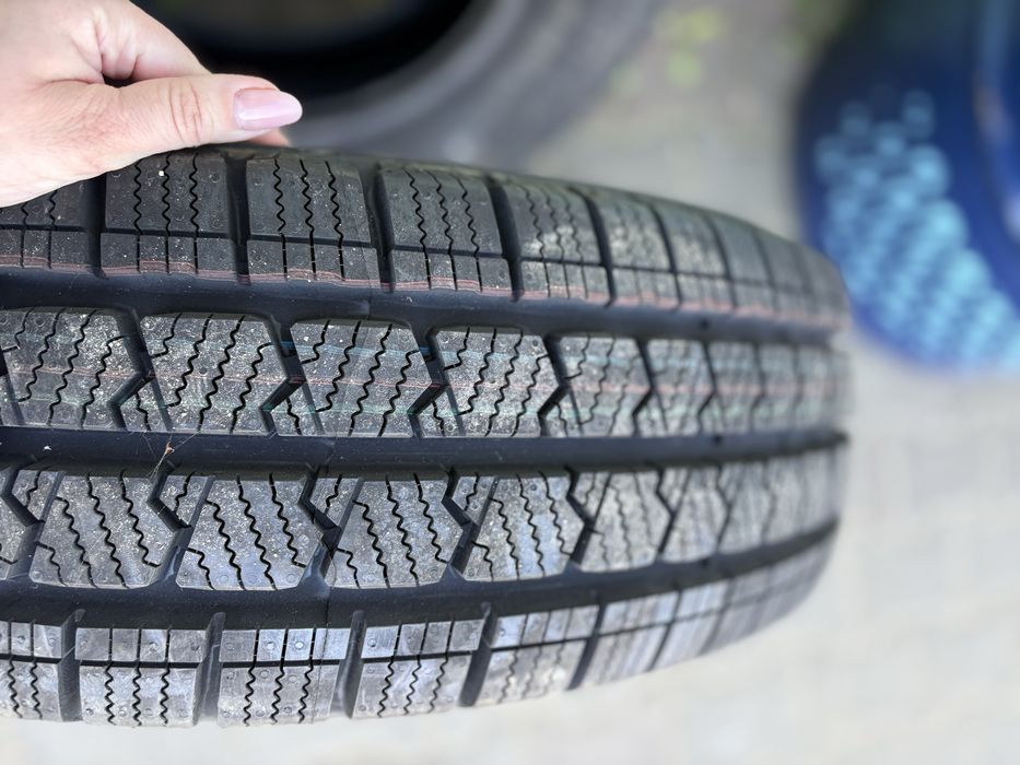 Шини 195/70 r15c 195 70 15 c цешка колесо резина