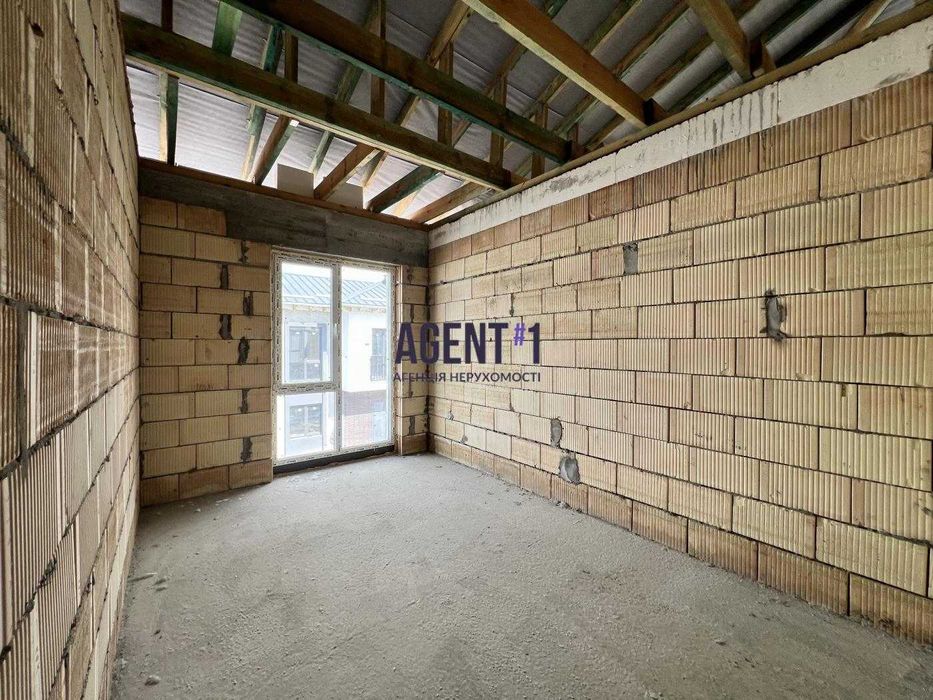 Квадрекс в збудованому котеджному містечку, Петропавлівська Борщагівка