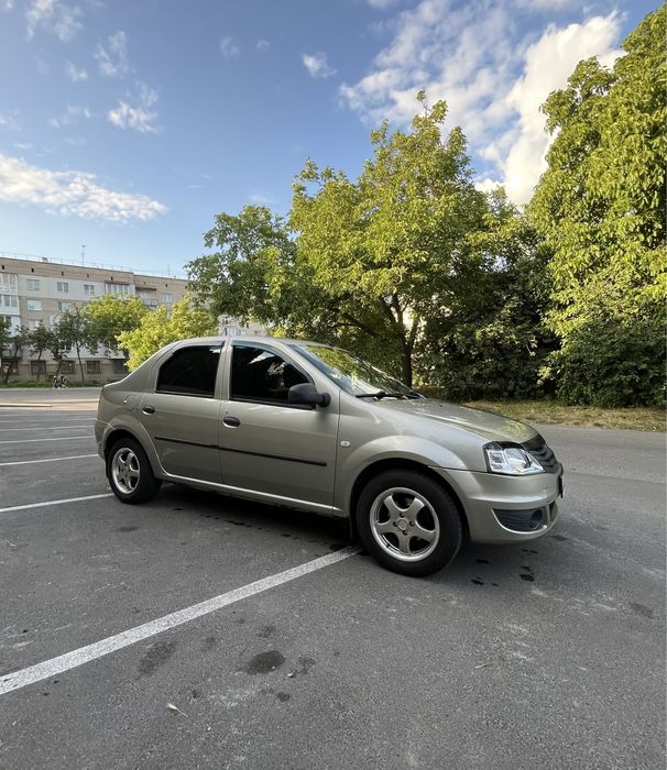 Renault Logan 2010 1.6MPI
