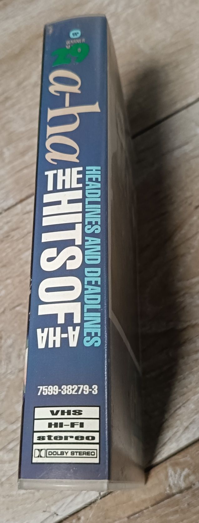 Kaseta VHS A-ha Headlines and deadlines The hits