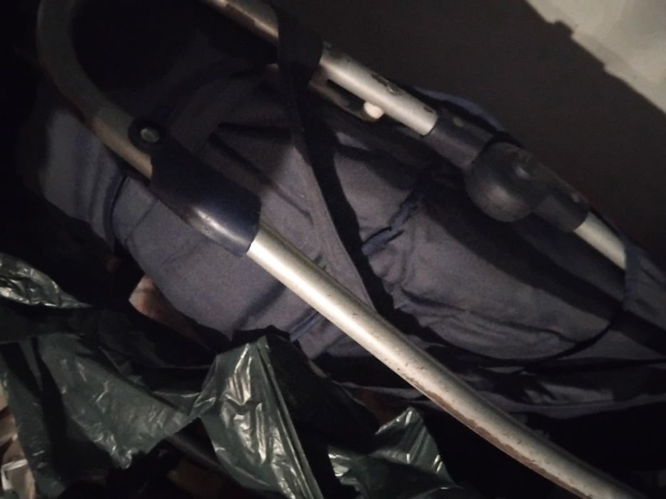 Cadeirinha para bebe, criança com cinto