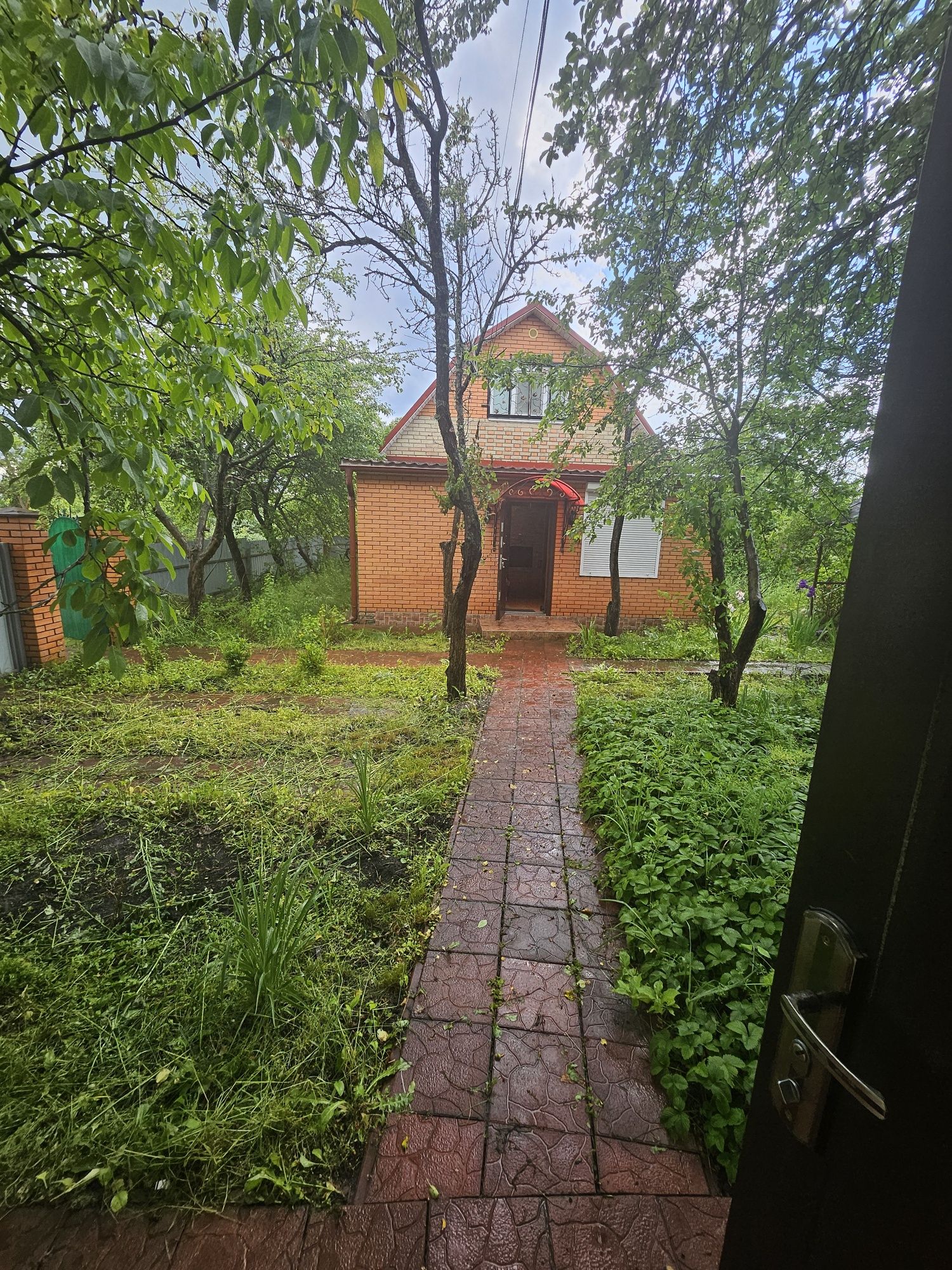 Будинок з ремонтом. Озеро, ліс поряд!.