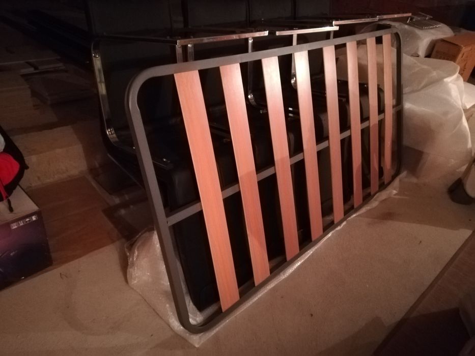 Estrado 195x100 como novo