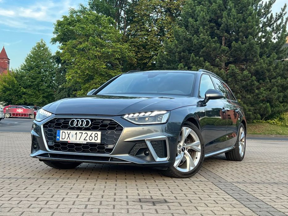 Audi A4 2x S line, auto bezwypadkowe, lakier oryginalny, stan salonowy.