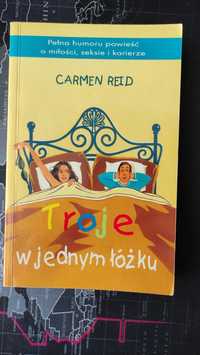 Troje w jednym łóżku - Carmen Reid