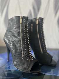 Обувь женская ботильйоны
