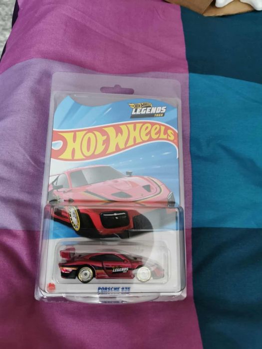 Hot wheels porsche 935