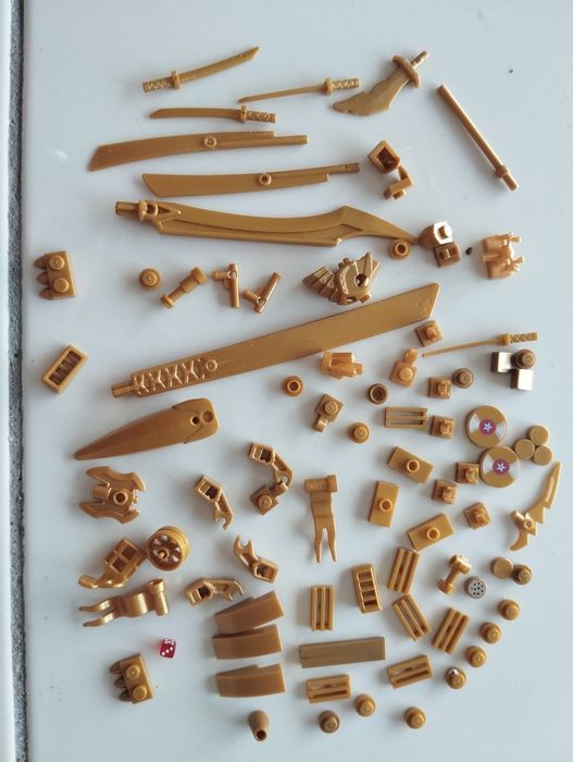 LEGO peças original cor dourado