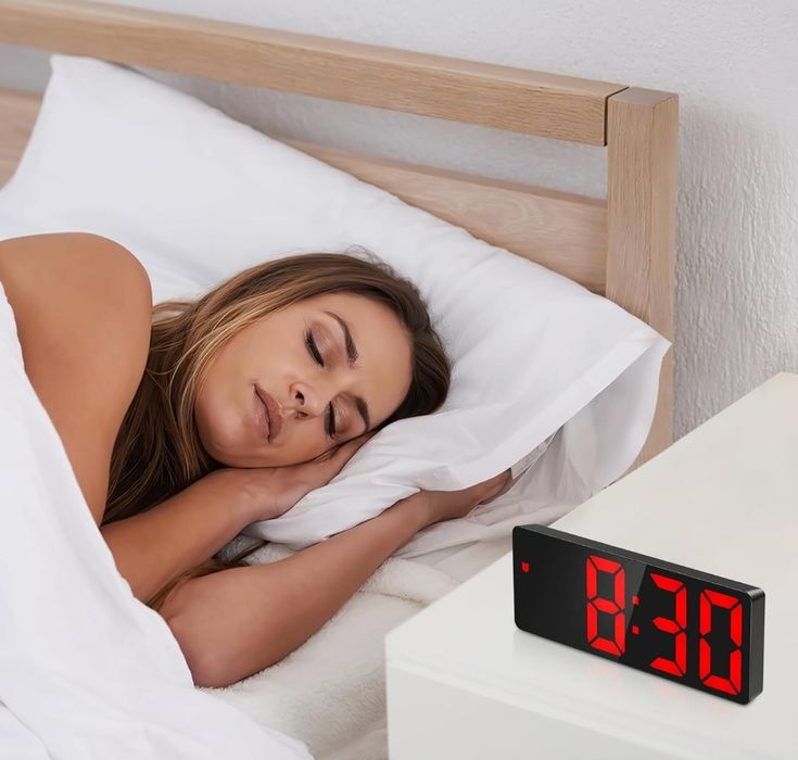 Ankilo Cyfrowy budzik, zegar LED ze wskazaniem temperatury