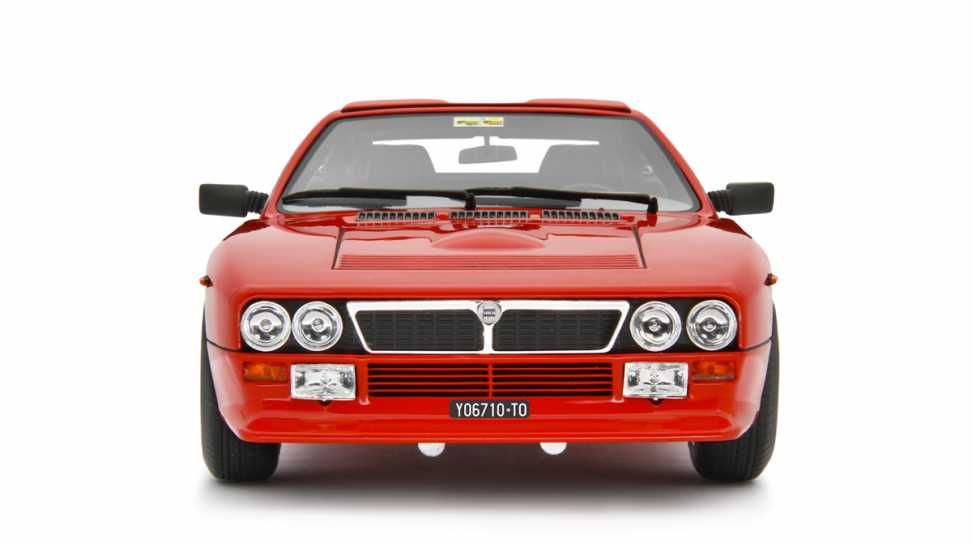 Model 1:18 Laudoracing-Model Lancia 037 Rally Stradale 1982 red