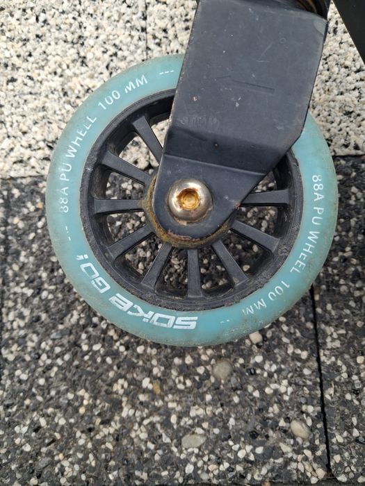 Sprzedam hulajnogę wyczynową