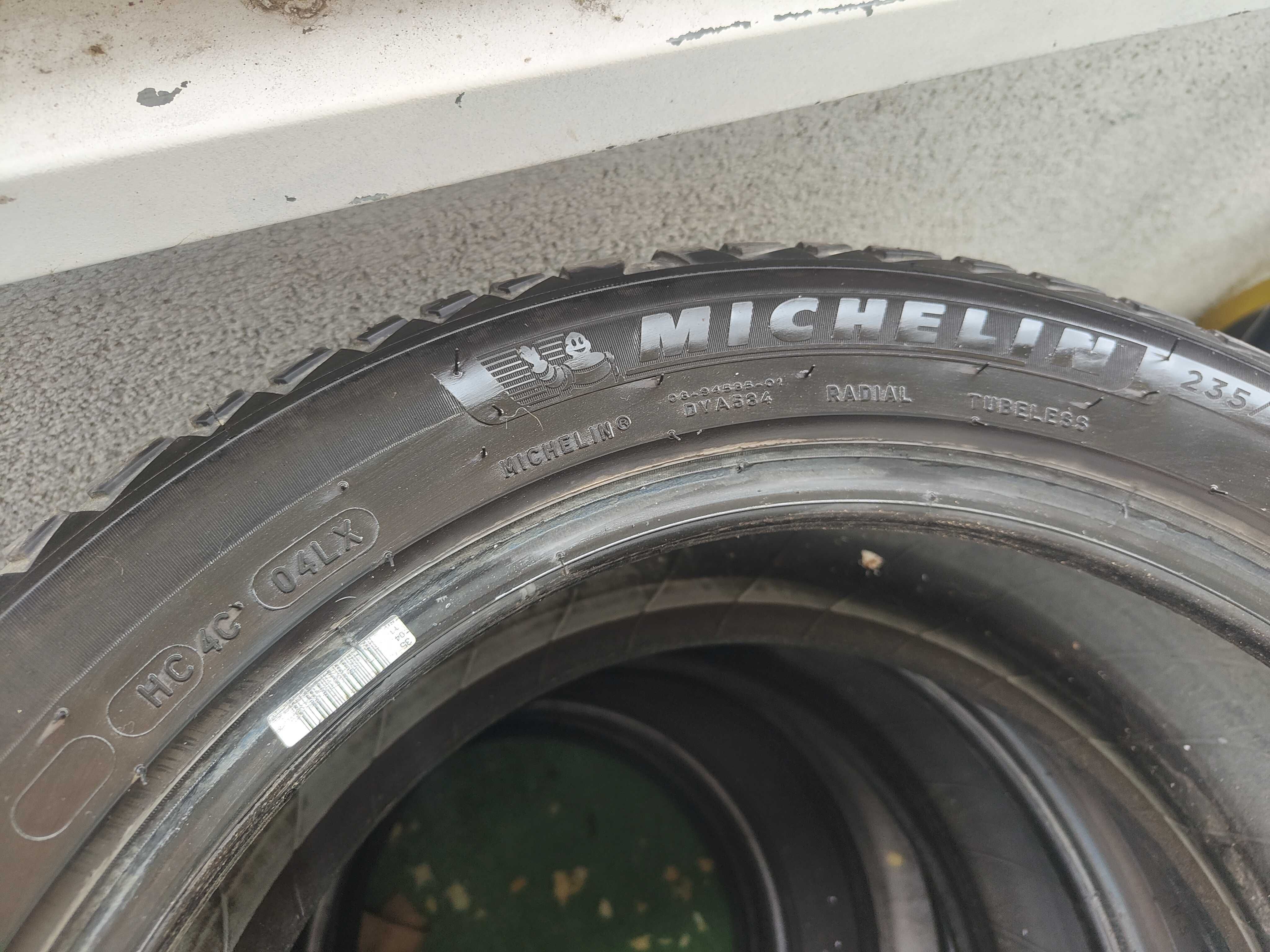 Opony wielosezonowe Michelin crosclimate 2 235/45R17