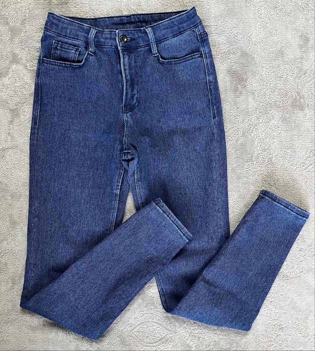 Джинси скіні жіночі