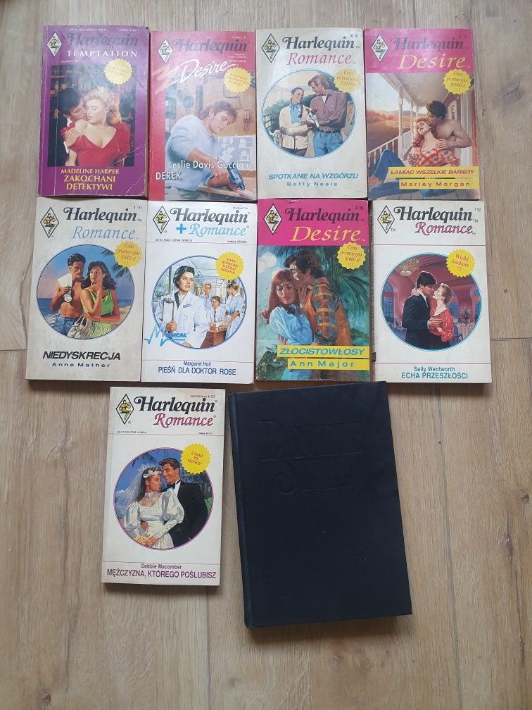 Książki Harlequin 9 sztuk i jedna inna
