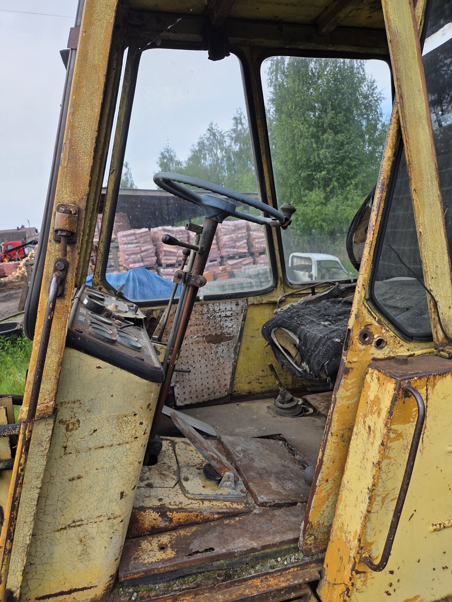 Ładowarka czołowa Ł200 sprawna