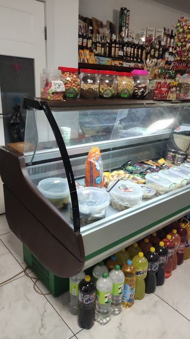 Холодильні вітрини