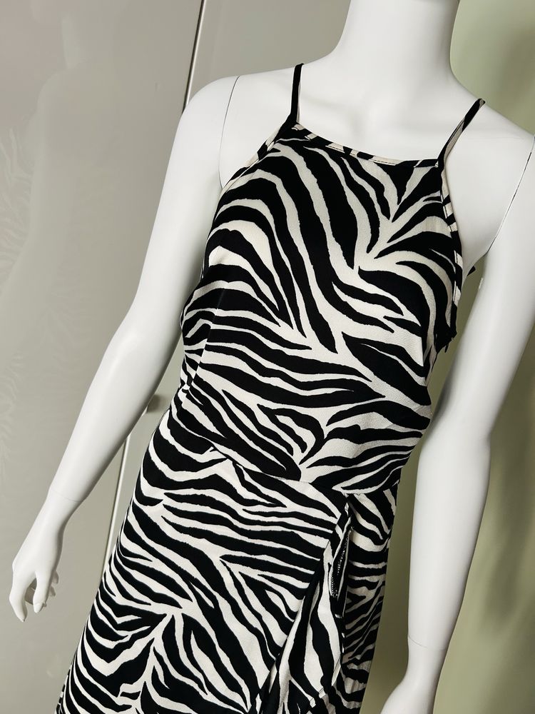 Maxi wzorzysta zebra nowa New Look na lato asymetryczna falbana M 38