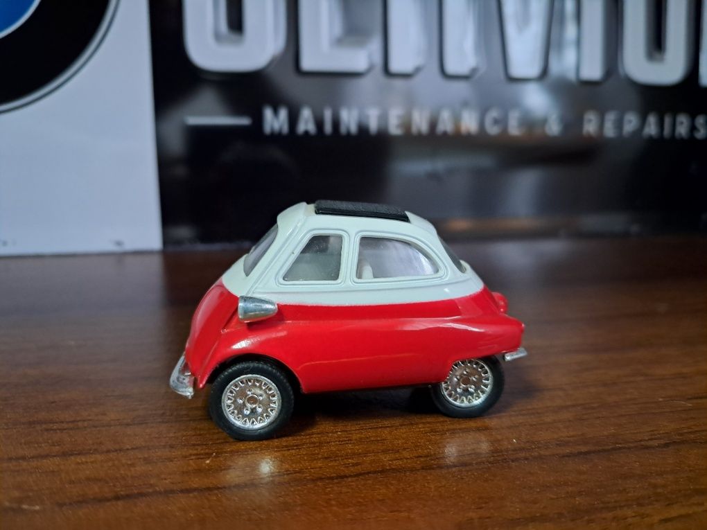 BMW isetta 1:38 kinsmart