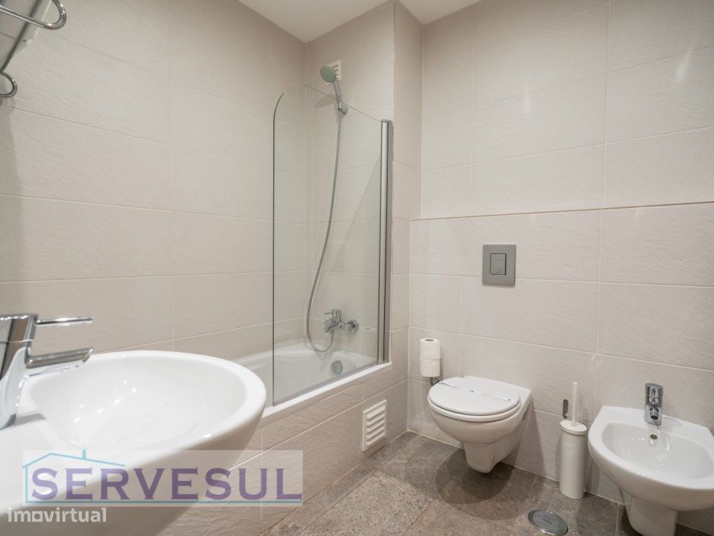 Apartamento Turístico,
Os Apartamentos, Modernos e Espaçosos, poss...