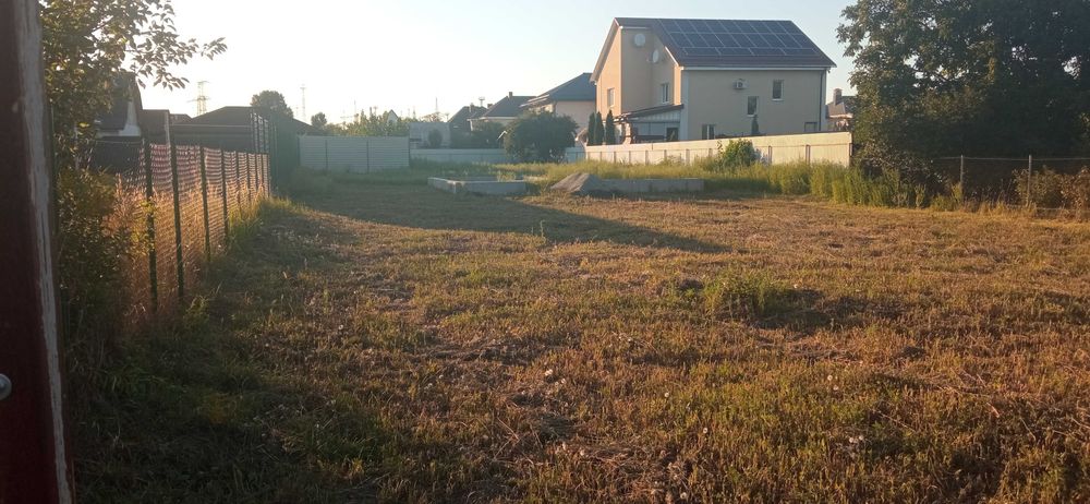 Продам земельну ділянку в межах міста