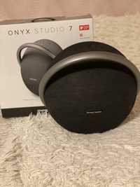 Harman kardon onyx 7