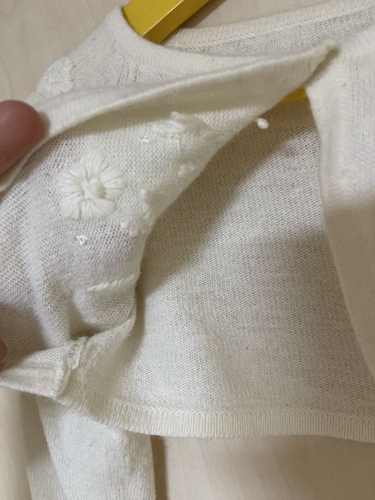Біле болеро для дівчинки