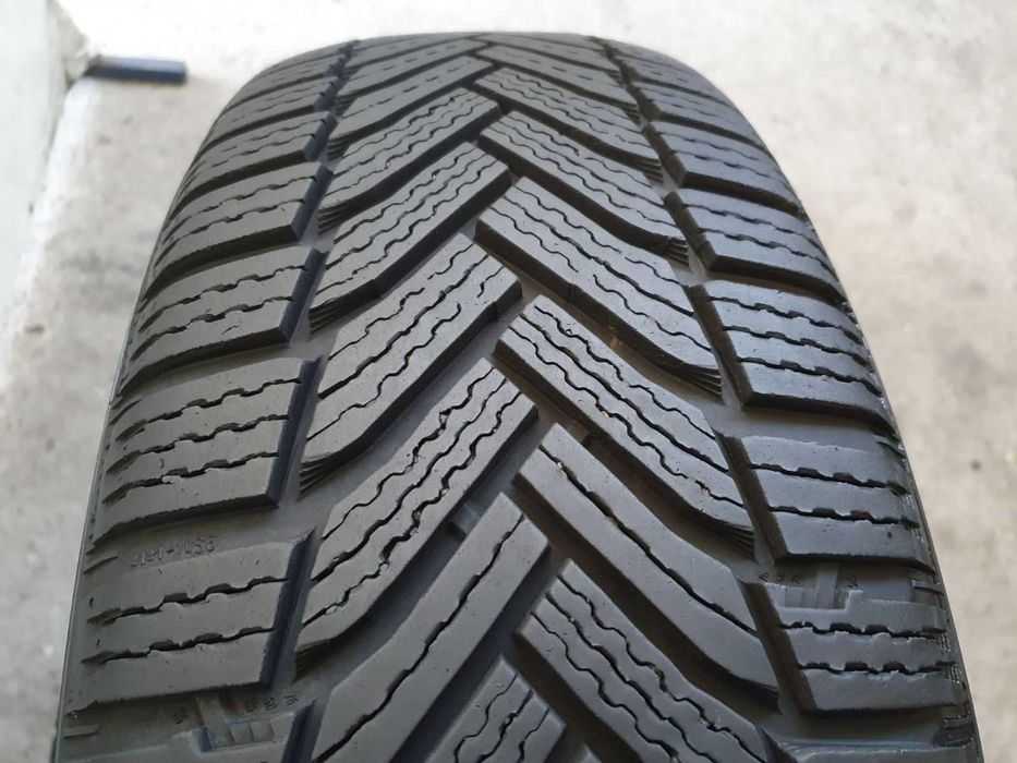 2x Michelin Alpin 6  195/65r15  7,2mm 2022r