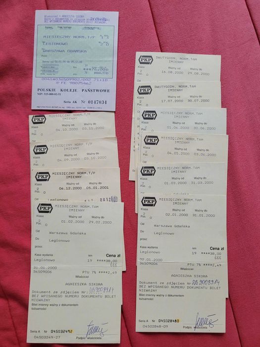 Bilety miesięczne komunikacji miejskiej Warszawa - lata 90. i 00.
