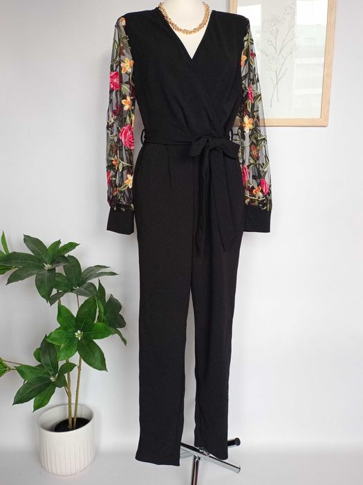 Czarny kombinezon długi gładki z haftem garniturowy dekolt kopertowy L