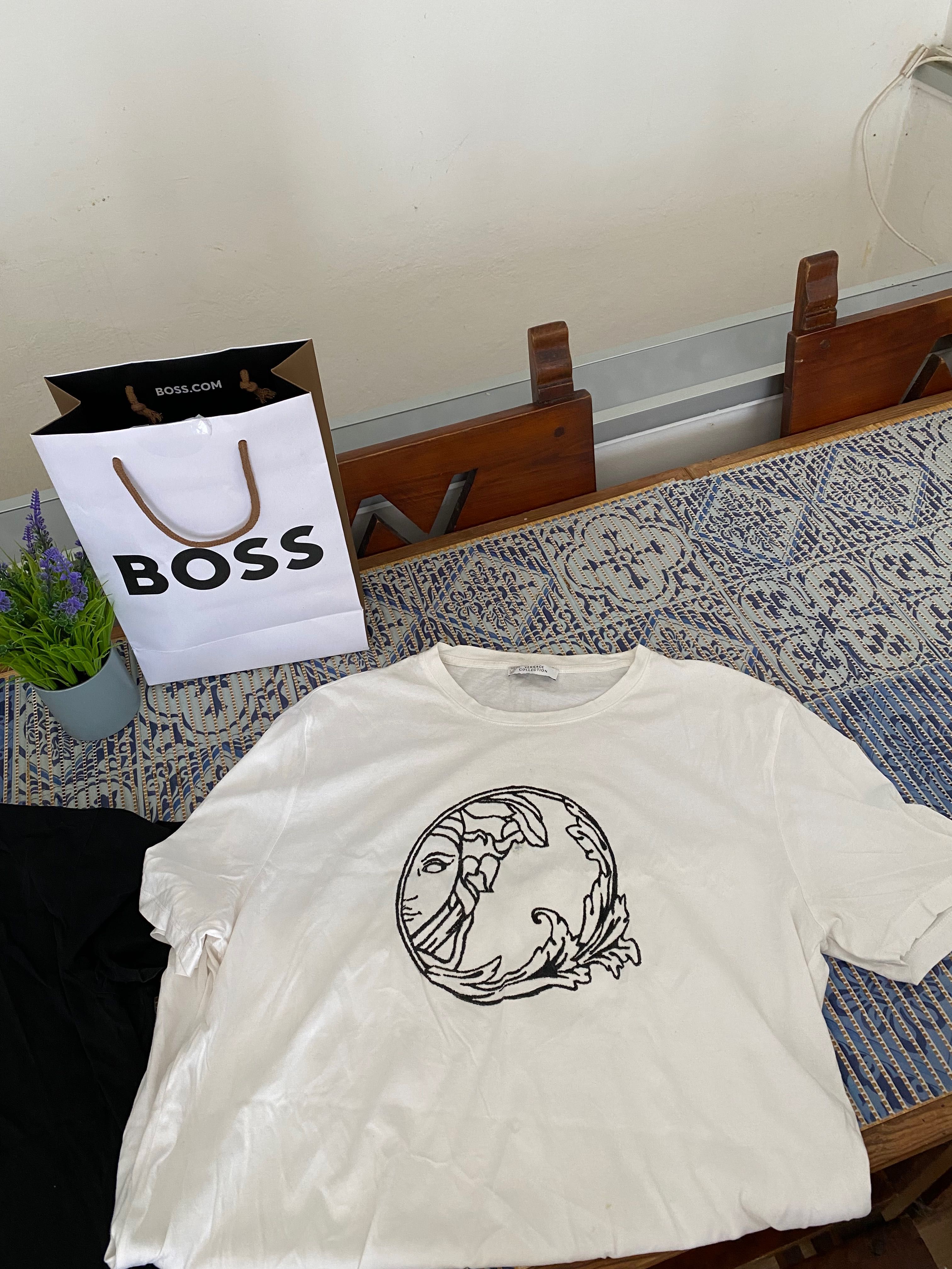 Versace Branca e preta