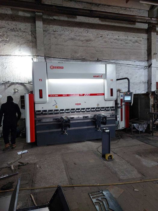 Металообробка: токарні, зварювання, лазер/різка, гнуття, фарбування